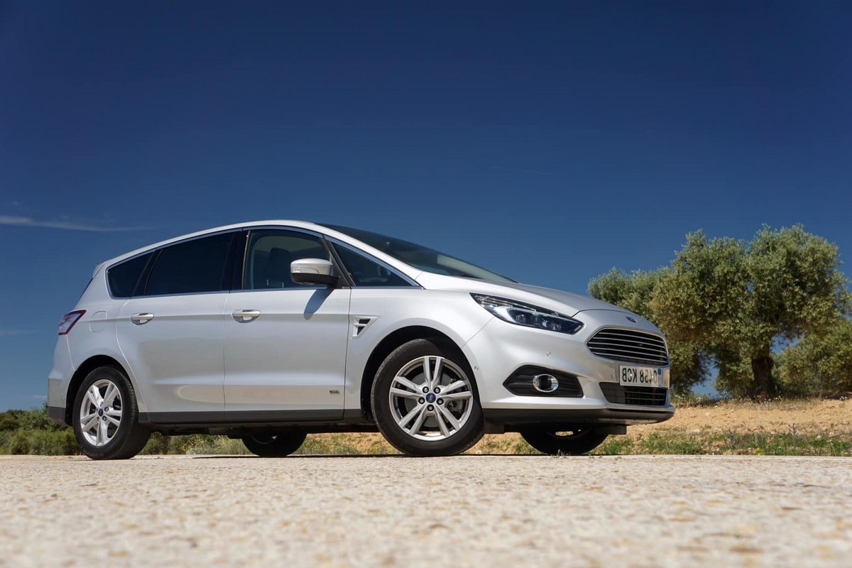 Hyundai i30 cw 2017, motores