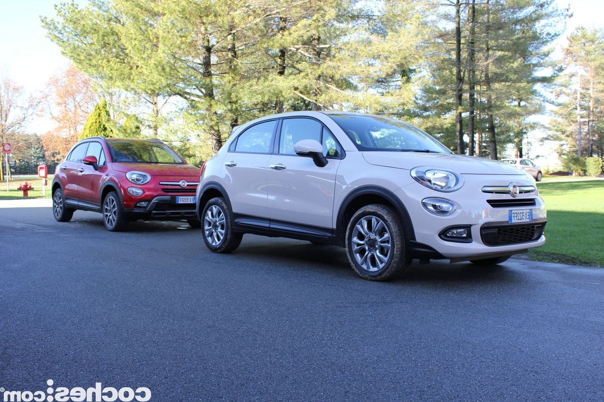 Nuevo Abarth 695 rivale, yate deportivo de asfalto